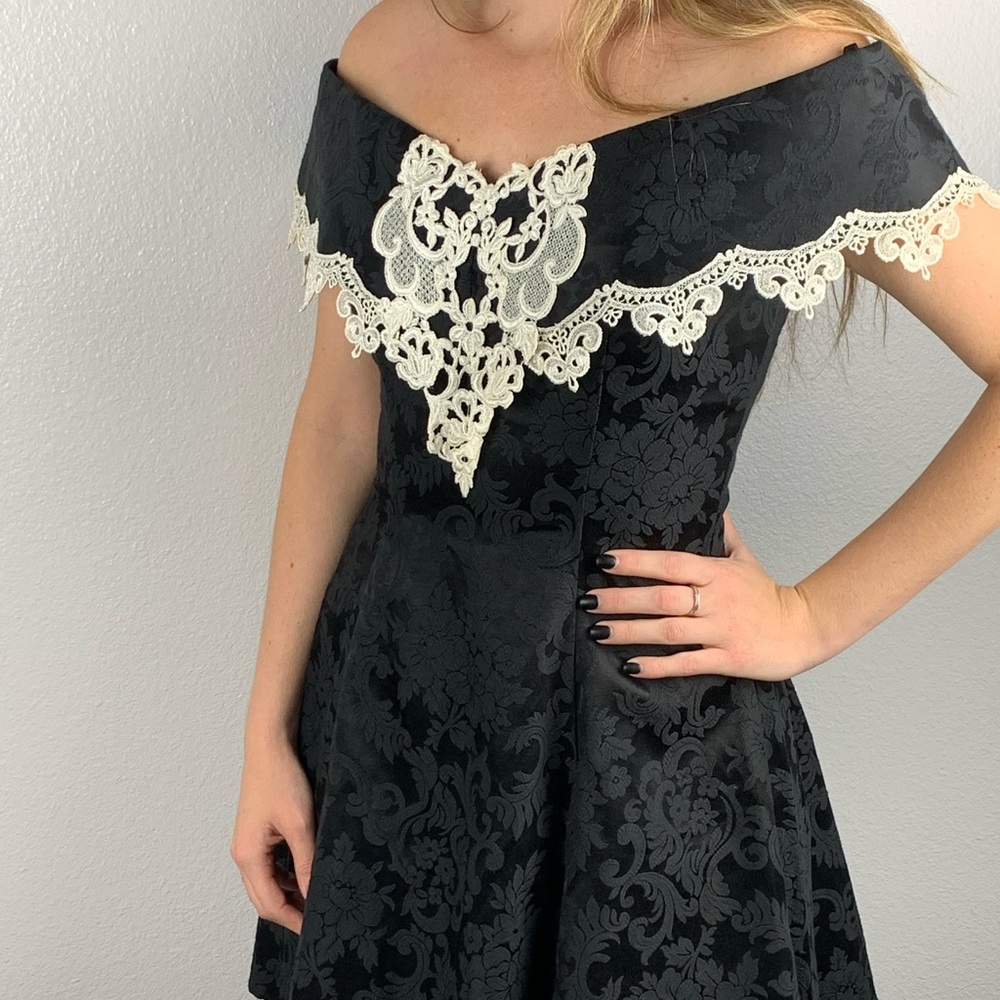 Vintage Gunne Sax Fit and Flare Mini Dress - Picture 5 of 8